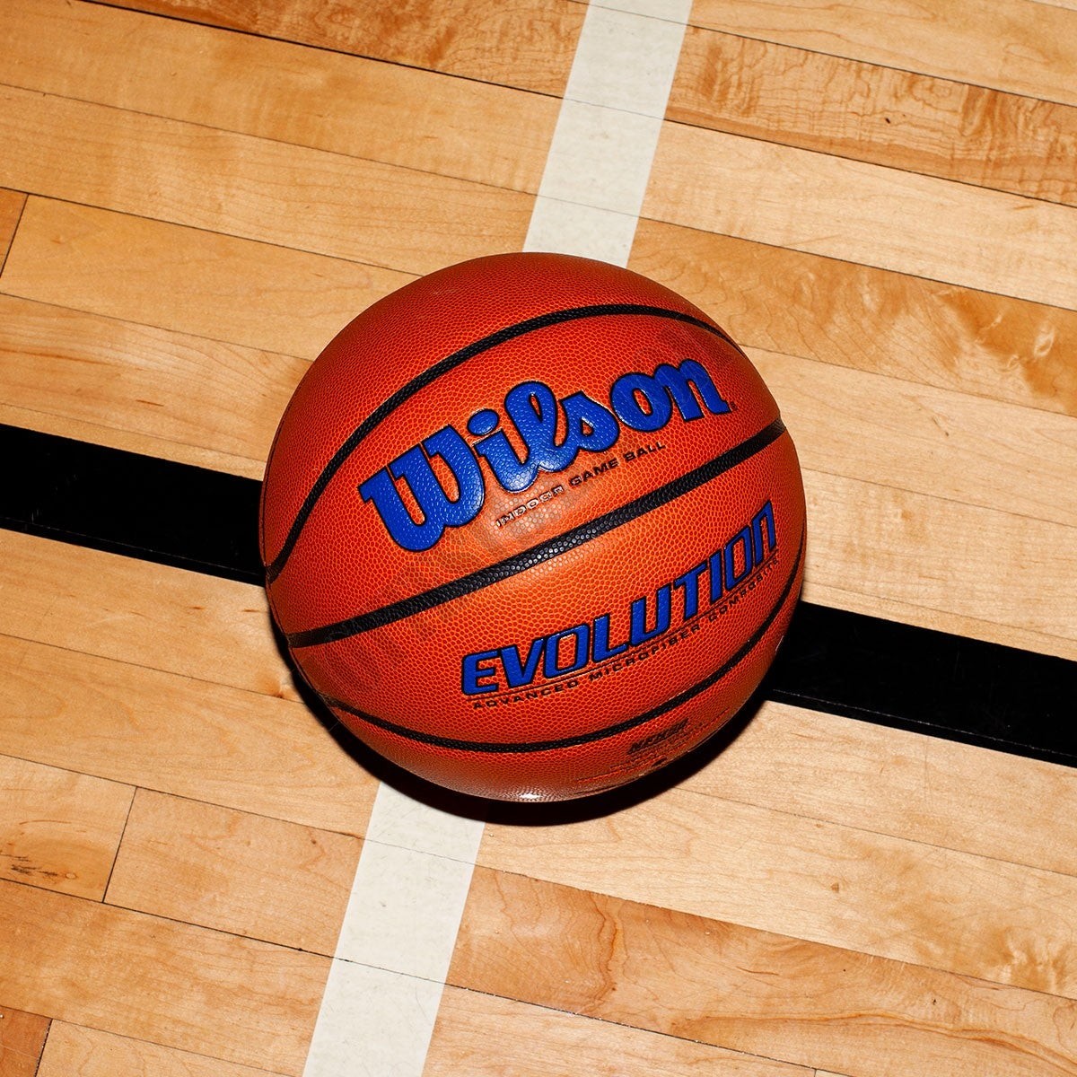 Evolution Game Basketball - Royal - Wilson Discount Store - -1